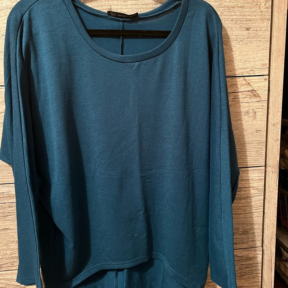 Amazon oversized long sleeve tee